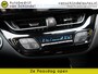 Toyota C-HR / C-HR+ 1.2 Style LUXE! TREKHAAK - CAMERA - NAVI - STOELVERWARMING - HALF LEDER - PARKEERSENSOREN V+A - RIJSTROOKSENSOR - KEYLESS - 18 INCH LMV - CLIMA - DAB+ - BLUETOOTH - PRIVACYGLAS - PARKEERHULP