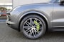 Porsche Cayenne 3.0 E-Hybrid Platinum Edition Chrono, Pano dak, Trekhaak, Luchtvering, Bose
