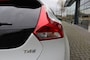 Volvo V40 2.0 T4 R-Design 190pk AUTOMAAT Panoramadak, Leder, Trekhaak afnb.