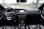 Volvo V40 2.0 T4 R-Design 190pk AUTOMAAT Panoramadak, Leder, Trekhaak afnb.
