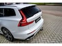 Volvo V60 2.0 T5 R-Design | 250PK | HEICO uitlaat | Panoramadak | HUD | Harman Kardon | Memory | Camera | Trekhaak