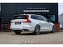 Volvo V60 2.0 T5 R-Design | 250PK | HEICO uitlaat | Panoramadak | HUD | Harman Kardon | Memory | Camera | Trekhaak