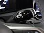 Volkswagen Tiguan 1.5 eTSI Life Edition GOAL 130 pk Automaat (DSG) | Navigatie | Trekhaak (wegklapbaar) | Parkeersensoren (Park assist) | Rondomzicht camera | Stoelverwarming |