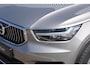 Volvo XC40 T4 Recharge Inscription Expression | Lederen bekleding | Parkeerverwarming | Parkeercamera achter | Parkeersensor voor + achter | Apple carplay/Android auto