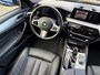 BMW 5-Serie Touring 520i High Executive Edition | 1E EIGENAAR | 12MND GARANTIE | LED | PANODAK | TREKHAAK | LEDER | NAVI | CARPLAY | DAB |