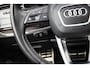 Audi SQ8 4.0 TFSI 507pk quattro | 23" LMV | Head-up | Trekhaak | Panoramadak | Alcantara Hemel | Carbon