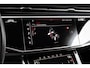 Audi SQ8 4.0 TFSI 507pk quattro | 23" LMV | Head-up | Trekhaak | Panoramadak | Alcantara Hemel | Carbon