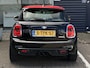 MINI Cooper S Mini 2.0 | Sportstoelen | Stoelverwarming | Navigatie | Parkeersensoren | Cruise Control | Climate Control | Lichtmetalen velgen |