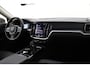 Volvo V60 T6 Recharge Inscription | Panoramadak | Head-Up | Trekhaak | harman/kardon | Stoel+Stuurverwarming