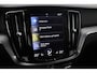 Volvo V60 T6 Recharge Inscription | Panoramadak | Head-Up | Trekhaak | harman/kardon | Stoel+Stuurverwarming