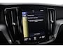 Volvo V60 T6 Recharge Inscription | Panoramadak | Head-Up | Trekhaak | harman/kardon | Stoel+Stuurverwarming