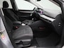 Volkswagen Golf 1.0 TSI Life Business | Navigatie | Sfeerverlichting | Stoel + Stuurverwarming | Camera |