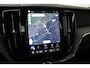Volvo XC60 T6 Plug-in hybrid Ultimate Dark | Luchtvering | Bowers&Wilkins | Head-Up | Trekhaak | 360° Camera