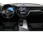 Volvo XC60 T6 Plug-in hybrid Ultimate Dark | Luchtvering | Bowers&Wilkins | Head-Up | Trekhaak | 360° Camera