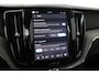 Volvo XC60 T6 Plug-in hybrid Ultimate Dark | Luchtvering | Bowers&Wilkins | Head-Up | Trekhaak | 360° Camera