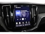 Volvo XC60 T6 Plug-in hybrid Ultimate Dark | Luchtvering | Bowers&Wilkins | Head-Up | Trekhaak | 360° Camera
