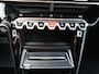 Peugeot 2008 1.2 Hybrid 145 Allure / Keyless / Sensoren / 2+6 Jaar Garantie