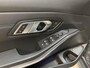 BMW 3-Serie 330e xDrive High Executive M Sport 19"/Stoelverwarming + memory/Keyless/Camera/HiFi/Apple Carplay & Android Auto
