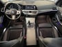 BMW 3-Serie 330e xDrive High Executive M Sport 19"/Stoelverwarming + memory/Keyless/Camera/HiFi/Apple Carplay & Android Auto