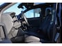Volkswagen T-Roc 1.5 TSI R-Line Automaat Business+, Panoramadak, Leder, Carplay, Camera,