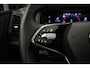 Skoda Karoq Sportline Business 1.5 TSI 150pk DSG Automaat Panoramadak, Lederen bekleding, Adaptive cruise control, Elektrische achterklep, LED matrix koplampen, Navigatie