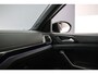 Volkswagen T-Cross R-Line Edition 1.5 TSI 150pk DSG Automaat Trekhaak, Adaptive cruise control, Black style, Navigatie, Parkeersensoren, LED matrix koplampen
