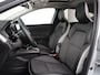 Renault Captur 1.3 TCe Intens | Panoramadak | 360 Camera | Trekhaak | Half leder | Carplay | Keyless | Climate control | Full LED | Getint glas | Cruise control | Parkeerhulp