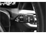BMW 3-Serie Touring 330i High Executive Pano HUD ACC Trekhaak Stoel & Stuurverw