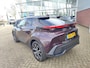 Toyota C-HR / C-HR+ 1.8 Hybrid 140 FIRST EDITION STOEL/STUURVERW BLIND SPOT KEYLESS PARK-SENSOREN NAVI CLIMA AD-CRUISE APPLE/ANDROID 18'' LM-VELGEN