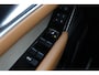 Land Rover Range Rover Velar 2.0 I4 AWD R-Dynamic SE | Panoramadak | Head-Up | Meridian Surround | 21 Inch | Luchtvering
