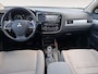 Mitsubishi Outlander 2.0 PHEV Instyle | LAGE KILOMETERSTAND | LEDER | SCHUIFDAK | 12 MAANDEN BOVAG GARANTIE |