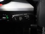 Audi Q5 40 TFSI S edition | Panoramadak | Sportstoelen | Virtual Cockpit | Navigatie | Camera | DAB | Stoelverwarming | Adaptieve Cruise Control | Ele. kofferdeksel | Ele.wegklapbare trekhaak | Ele.verstelbare stoel | Matrix LED | NL Auto |