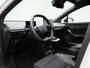 MG MG4 64 kWh Luxury | Navigatie | Parkeersensoren & Camera | Elektrische stoelen |