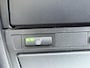 BMW 3-Serie 320i Executive | Cruise Control | Climate Control | Parkeersensoren | 17 Inch Lichtmetalen Velgen | Stoelverwarming |