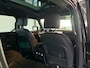 Land Rover Defender 110 2.0 P300e 110 X-Dynamic SE