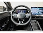 Volkswagen T-Roc 1.5 eTSI R-Line | HUD | BLACK PACK | ELEKTR. ACHTERKLEP | STOELV