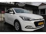 Hyundai i20 1.0 T-GDI Comfort | Airco | Cruise control | Navi | Parkeersensoren & Camera | Elec ramen |Trekhaak