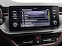 Skoda Kamiq 1.0 TSI Sport Business | TREKHAAK | VIRTUAL COCKPIT | PARKEERSENSOREN | ACC | DRAADLOZE TELEFOONLADER |