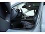 Volvo XC60 T8 Plug-in hybrid AWD Ultra Black Edition | Bowers & Wilkins Premium Audio | Luchtvering | 22'' Lichtmetalen velgen | Nappa Lederen bekleding | Stoelventilatie | Stoelverwarming | 360° Parkeercamera | Gelamineerde zijruiten |