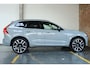 Volvo XC60 T8 Plug-in hybrid AWD Ultra Black Edition | Bowers & Wilkins Premium Audio | Luchtvering | 22''Lichtmetalen velgen | Nappa Lederen bekleding | Stoelventilatie | Stoelverwarming | 360° Parkeercamera | Gelamineerde zijruiten |