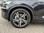 Volvo XC40 1.5 T4 Recharge R-Design 210pk | Parking pack | Draadloos opladen | PHEV | 1.800kg Trekgewicht