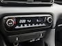 Toyota Yaris 1.5 Hybrid Dynamic Comfort Pack | Dodehoek detectie | Parkeersensoren voor+achter | Stoel +Stuurverwarming | Apple CarPlay/Android auto | Cruise Control Adaptive | Climate Control |