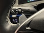 Kia EV6 GT-Line 77.4 kWh | Navigatie/Android/Apple Carplay | LM Velgen 20" | Voorstoelen/Achterbank Verwarmd | Warmtepomp | Cruise Control Adaptief |