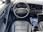 Kia Niro EV DynamicPlusLine 64.8 kWh / Fabrieksgarantie van 7 jaar mogelijk < 150.000km / Accu SoH 100% / Schuifdak / Leder / HUD / CCS snel laden / Elektr. klep / Camera / Stuur- en stoelverwarming / Navigatie / Apple Carplay Android / 17" LM wielen /