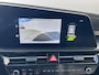 Kia Niro EV DynamicPlusLine 64.8 kWh / Fabrieksgarantie van 7 jaar mogelijk < 150.000km / Accu SoH 100% / Schuifdak / Leder / HUD / CCS snel laden / Elektr. klep / Camera / Stuur- en stoelverwarming / Navigatie / Apple Carplay Android / 17" LM wielen /