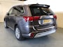 Mitsubishi Outlander 2.4 PHEV Instyle | Adapt. Cruise | Lederen Bekl. | Schuif-/kanteldak |