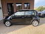 Volkswagen Up! 1.0 cross Up! navi stoelverw. PDC cruise