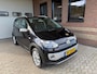 Volkswagen Up! 1.0 cross Up! navi stoelverw. PDC cruise