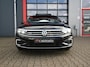 Volkswagen Passat Variant 1.4 TSI PHEV GTE Business 218PK | Pano | 360 | ACC | Alcantara-Leder | Keyless | Matrix IQ LED | Massage | Trekhaak | Digital Dash | Stoelverwarming Voor & Achter | Head-Up Display | Stuurwielverwarming | Ambient+ | Carplay