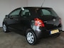 Toyota Yaris 1.0 VVTi Spirit